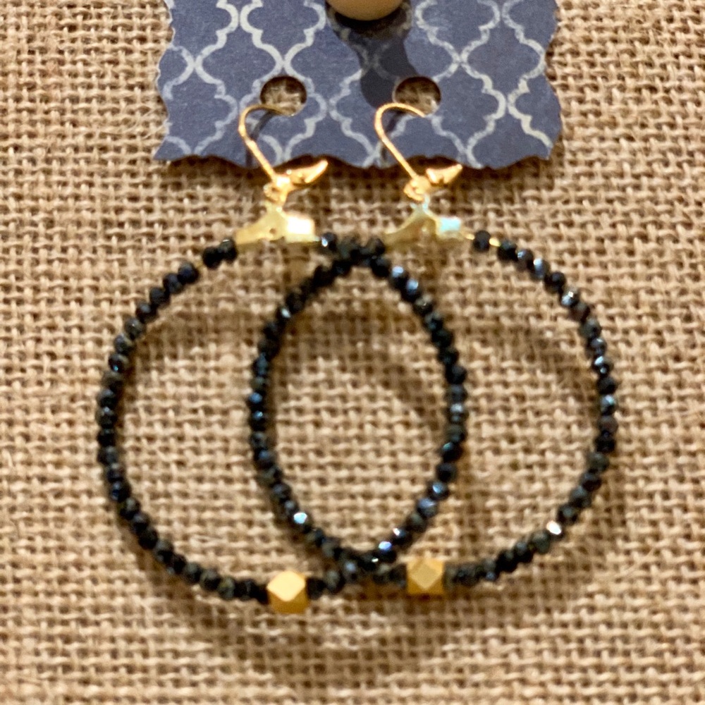 Beaded Black & Gold Who Dat Earrings 🖤💛🖤